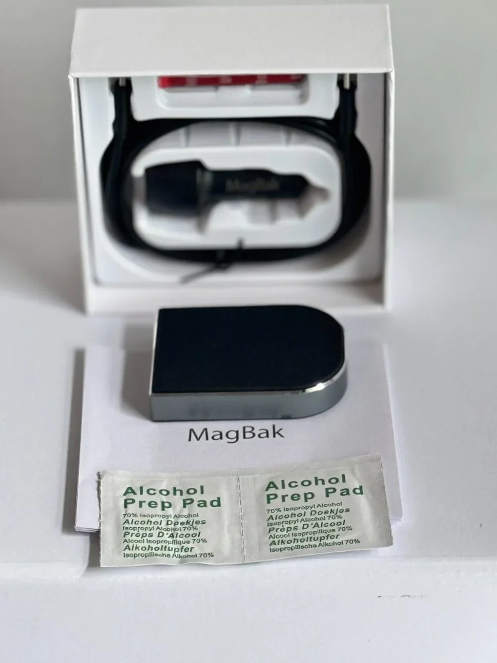 MagBak Car Mount Fast Wireless Charger MagSafe Compatible New in Box